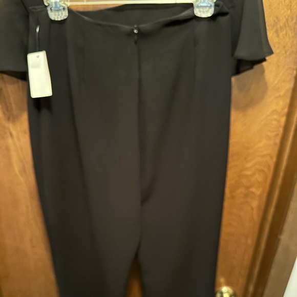 Dressy top and pant set - Picture 2 of 5